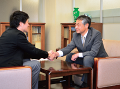 どの企業にも均等に訪れるチャンスをうまく活用するのが周年記念
